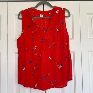 Red, multicolor floral V-neck sleeveless top. Old Navy Sz large